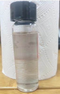 Emulgeerde vetzuren met korte en middelgrote keten wateroplosbaar vloeistof voor pluimvee
